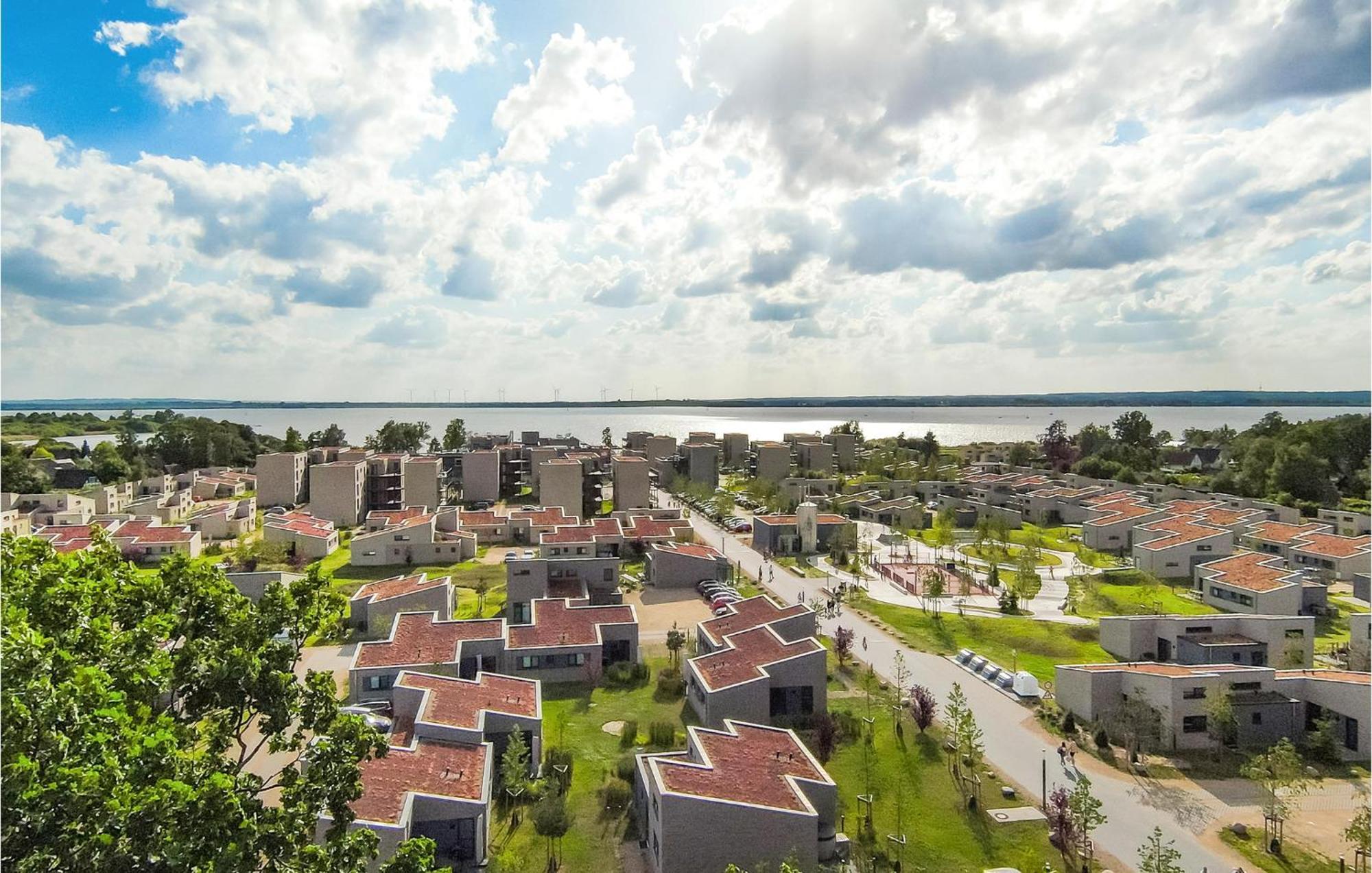 2 Bedroom Gorgeous Home In Lembruch-Duemmer See Exterior foto